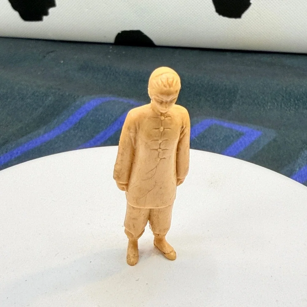 Vintage Antique Celluloid Faux Ivory Carved Chinese Qing Man Figure Statue 2